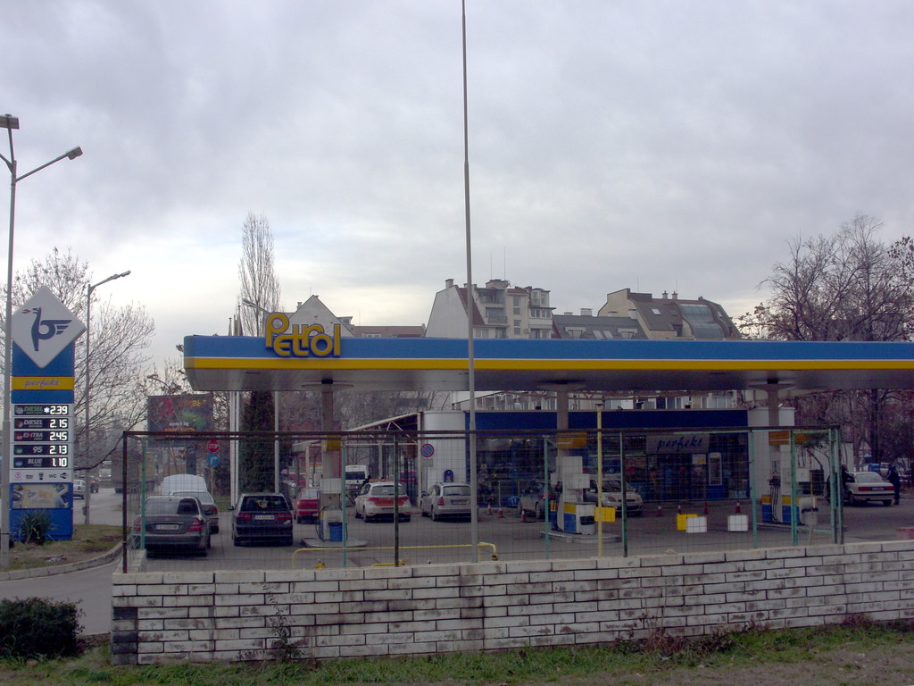 Petrol - Petrol station, autogas