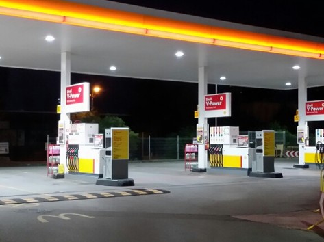 Shell - Petrol station, lpg