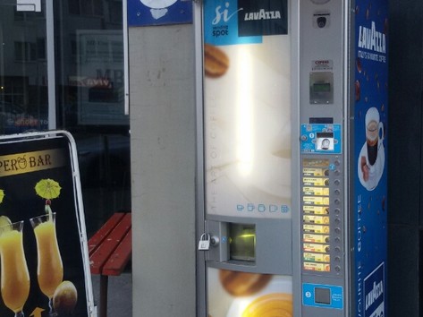 Coffee vending machine