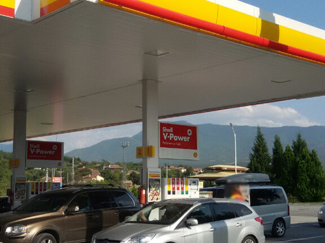 Shell - Petrol station, lpg