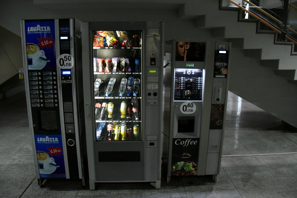 Coffee vending machines, cold drinks and snacks machines