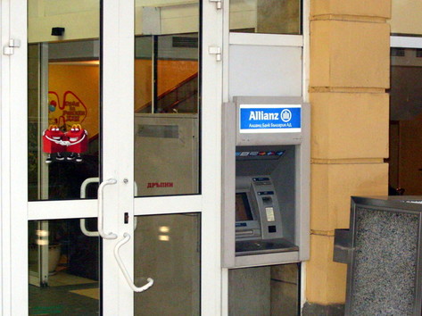 Allianz - ATM