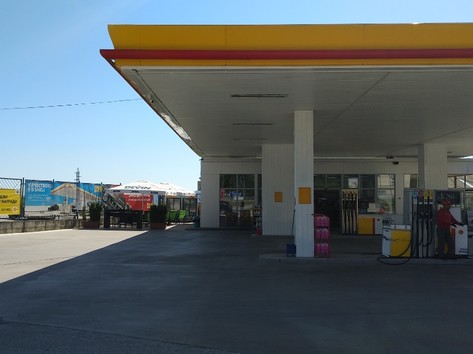 Shell - Petrol station, lpg