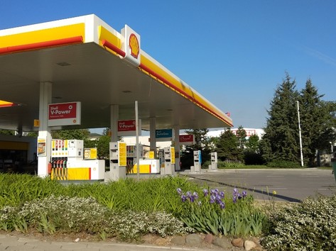 Shell - Petrol station, lpg