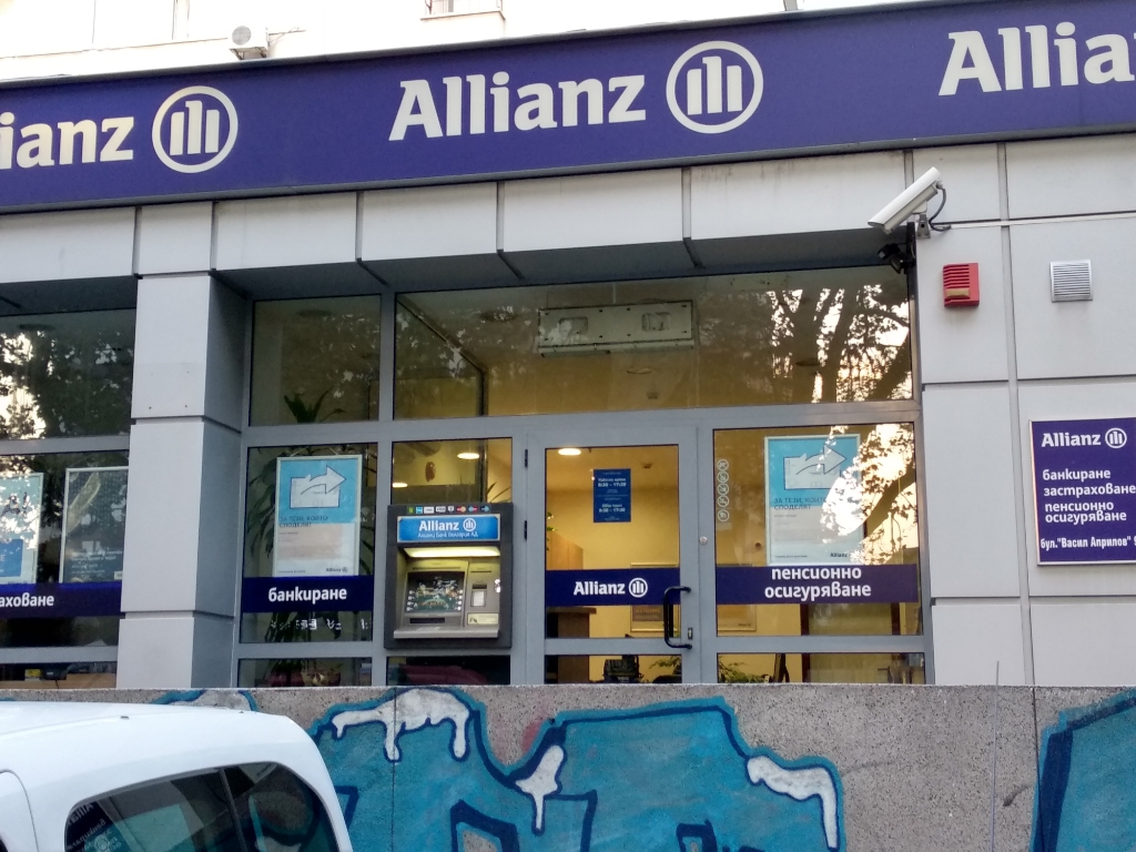 Allianz - ATM