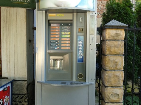 Coffee vending machine