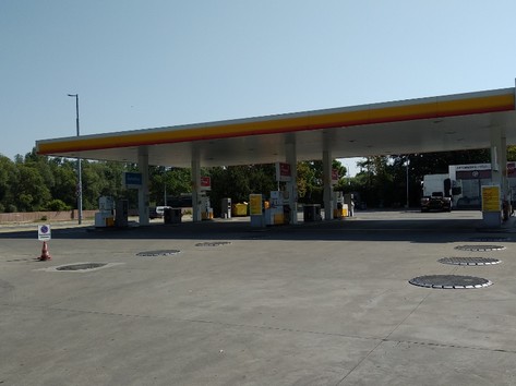 Shell - Petrol station, lpg