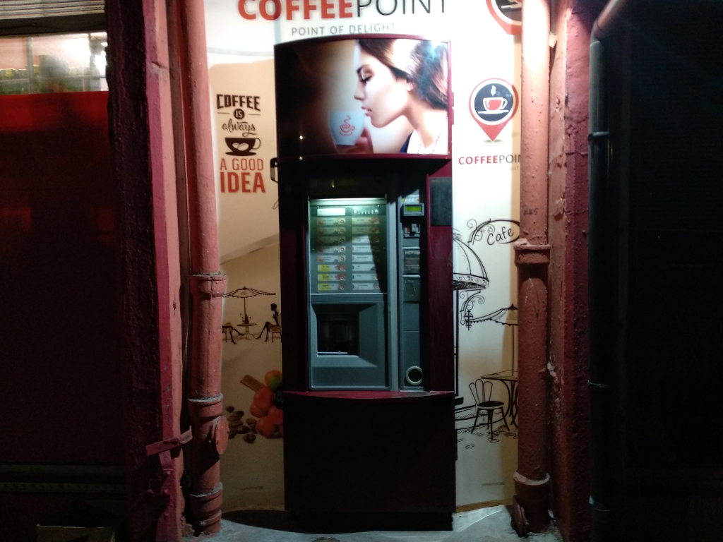 Coffee vending machine