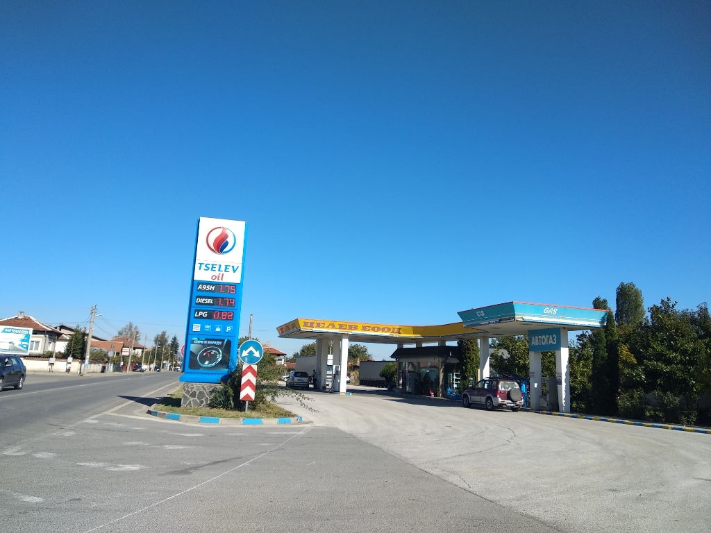 Tselev oil - Petrol station, lpg