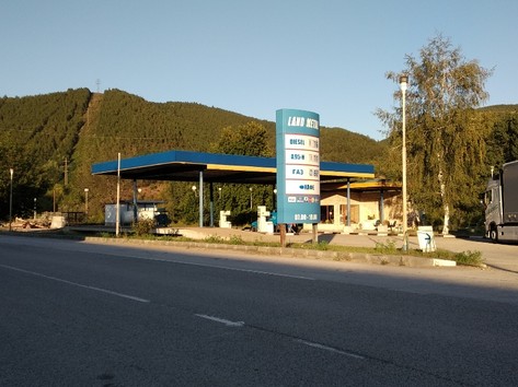 Land metal - Petrol station, lpg