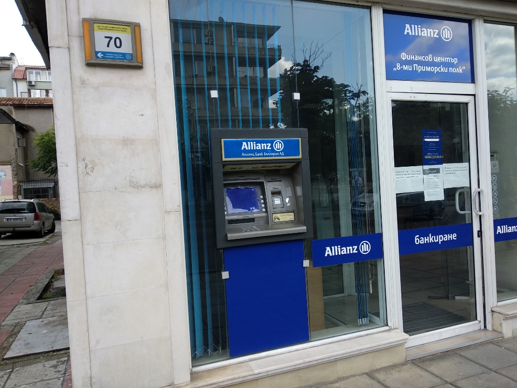 Allianz - ATM