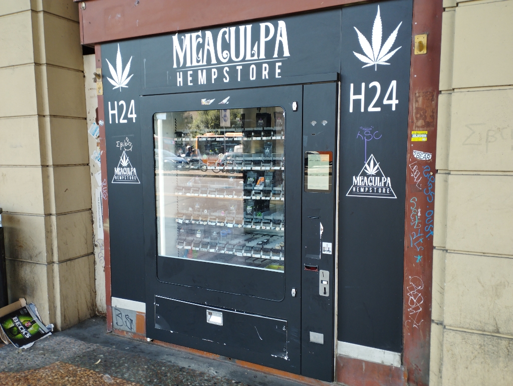 Vending machine for marijuana products