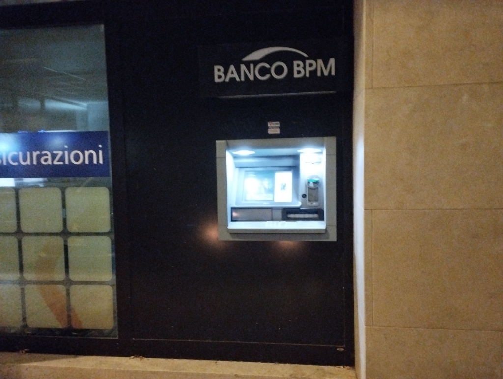 Banco bpm - Банкомат