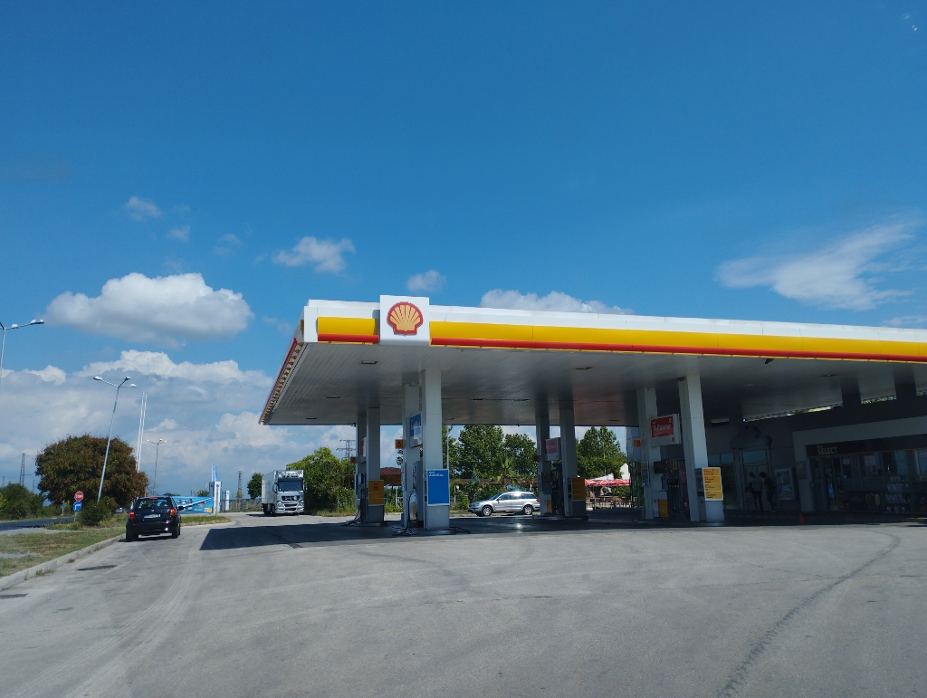 Shell - Petrol station, lpg