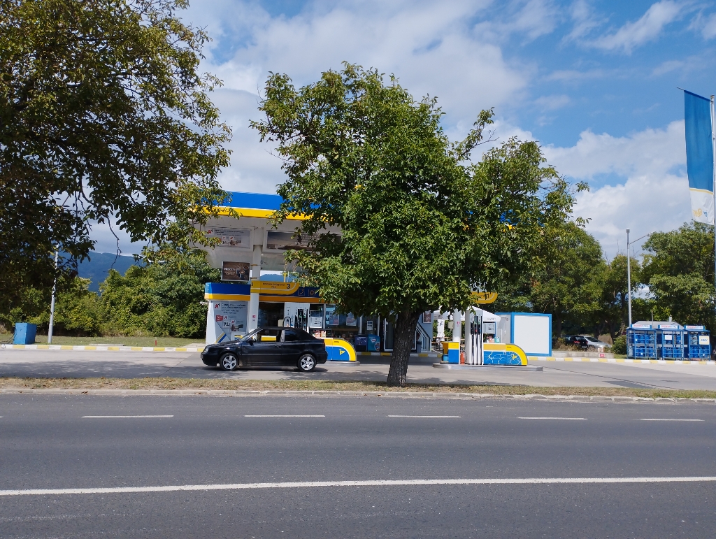 Petrol - Petrol station, lpg