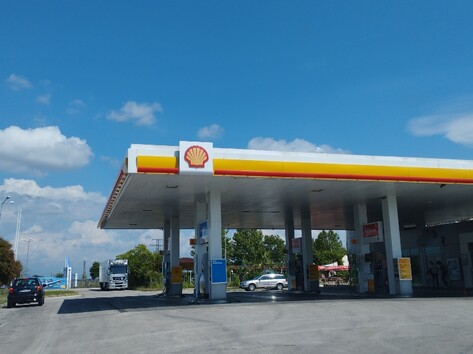 Shell - Petrol station, lpg