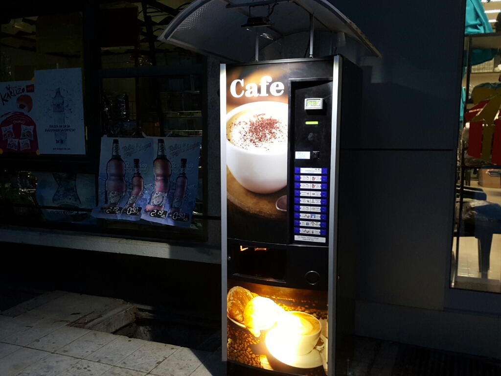 Coffee vending machine