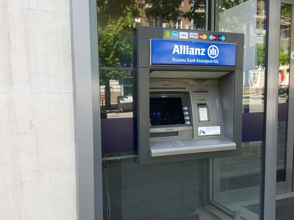 Allianz - ATM