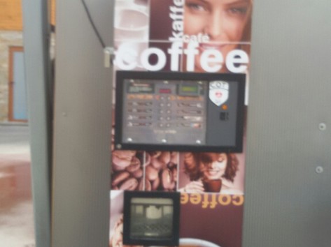 Coffee vending machine